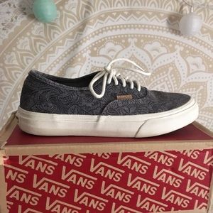 Vans - Authentic Slim (motif Floral)